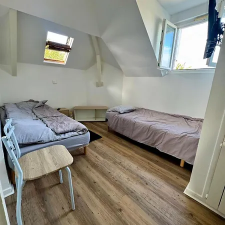 Fully Equipped 1-bedroom Near Chantiers Navals *