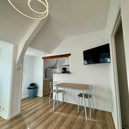 Fully Equipped 1-bedroom Near Chantiers Navals Saint-Nazaire (Loire-Atlantique)