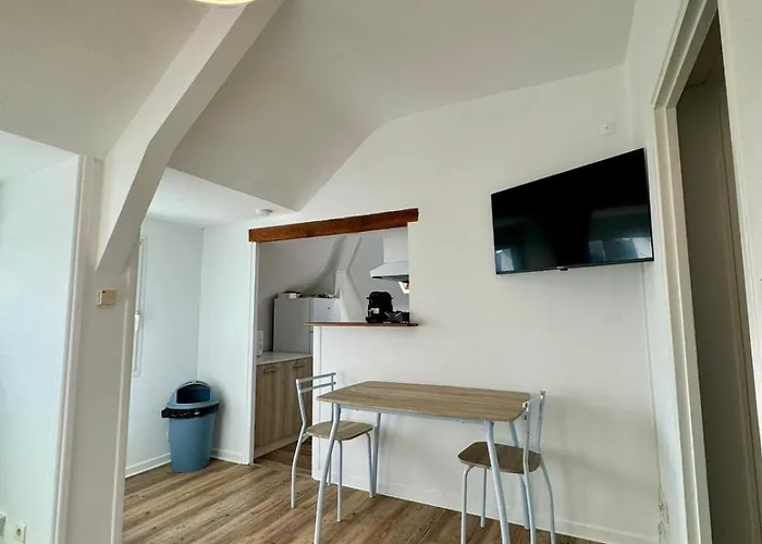 Fully Equipped 1-bedroom Near Chantiers Navals Saint-Nazaire (Loire-Atlantique)