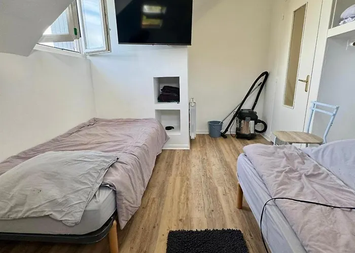 Fully Equipped 1-bedroom Near Chantiers Navals * Saint-Nazaire (Loire-Atlantique)